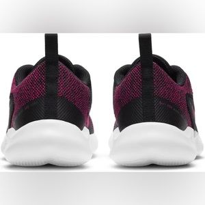 Nike Flex Experience Run 10 Sneaker